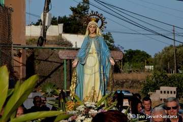 Caserones Bajo procesiona a sus patronos (Foto Francisco Javier Santana)